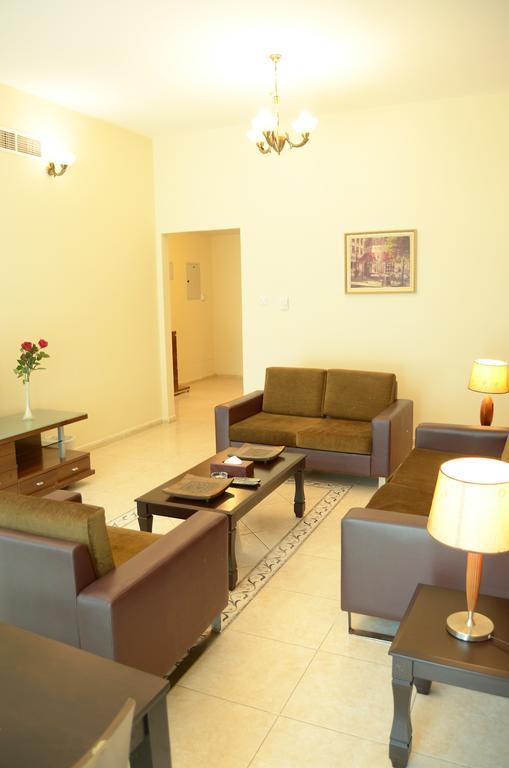 Arcadia Hotel Suites Sharjah Eksteriør billede