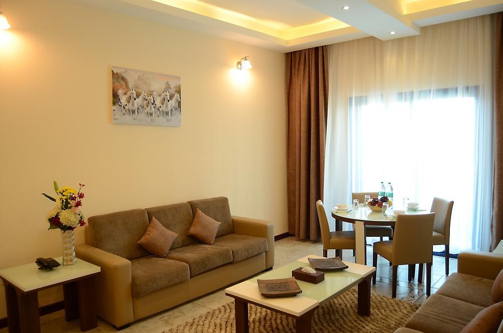 Arcadia Hotel Suites Sharjah Eksteriør billede